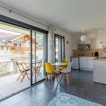 Grand Studio Bord Du Lac Saint-Jorioz Exterior photo